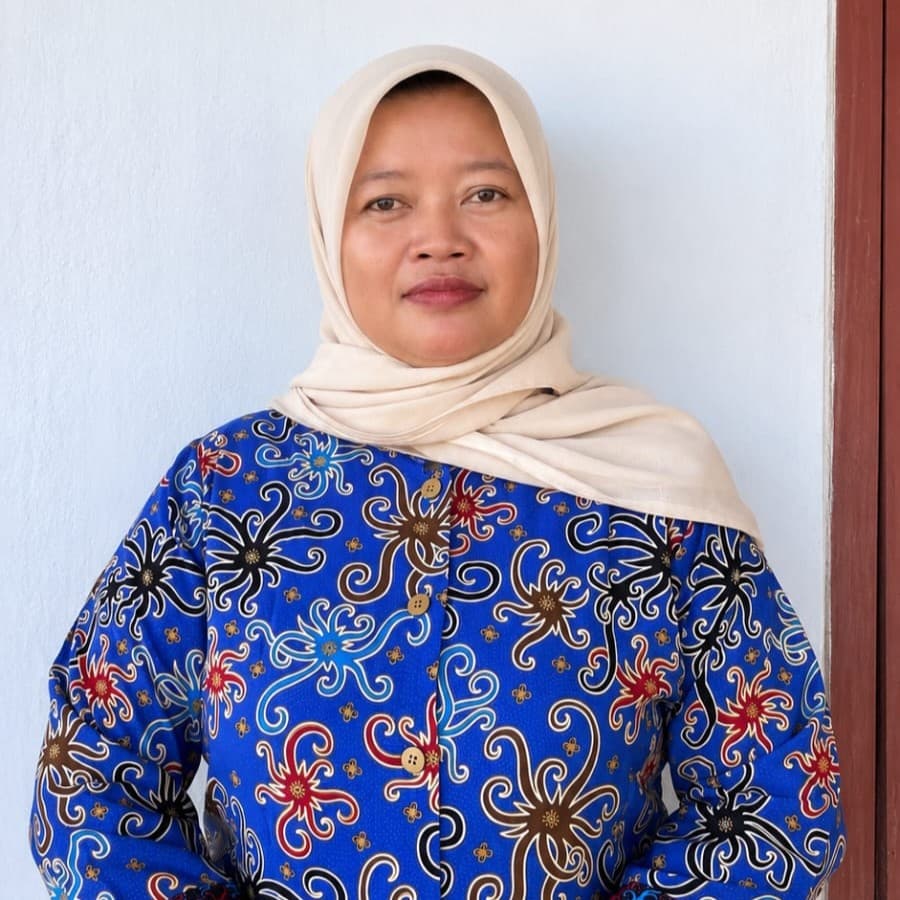 Dewi susanti
